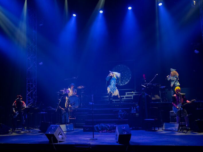 三上博史 妖艶でチャーミングなヘドウィグが降臨！「“大丈夫だよ”と