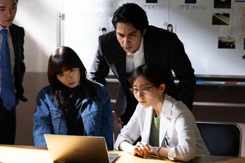 弁護士夫妻の自宅から高級時計が盗まれた！西条（松岡茉優）らが突き止めた犯人は意外な人物で…＜『ギークス』第4話完全版＞