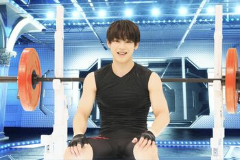 横川尚隆、武田真治にライバル登場！？ベンチプレス対決にJO1の與那城奨が初参戦！