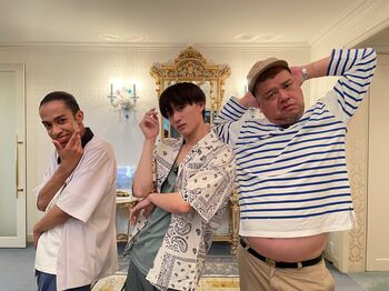 草間リチャード敬太＆福本大晴が“かたやぶり”な豪邸に潜入！