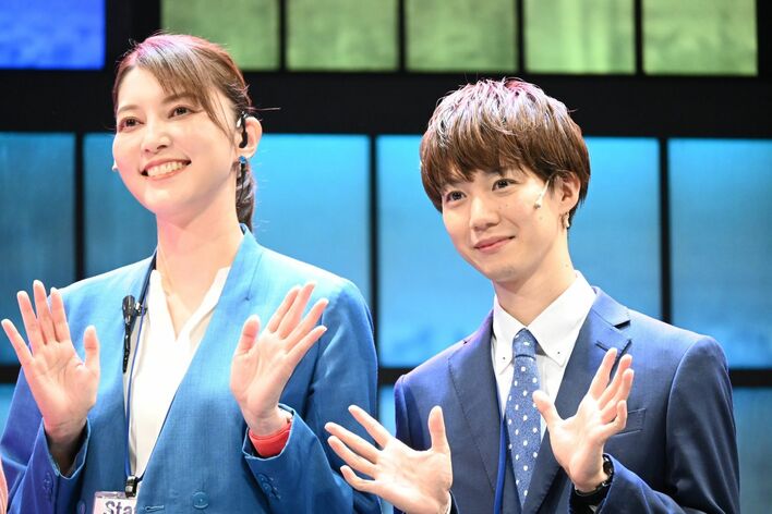 朝夏まなと 小越勇輝に信頼「次の場面何だっけ？って聞くと、すぐ答えてくれる」