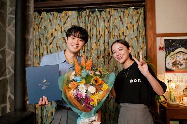 磯村勇斗ら主要キャスト陣がクランクアップ！「僕の役者人生にとって宝物になりました」（磯村）『僕達はまだその星の校則を知らない』