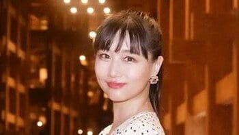 大塚 愛 大阪万博で『フランスパビリオン』堪能！大屋根リングでダンス！？する姿やテンション高く飛び跳ねる楽しげな写真に「絵になります」