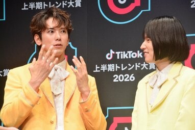 モナキ おヨネのDNAがじんに伝染！？公衆の面前での大胆行為にサカイJr