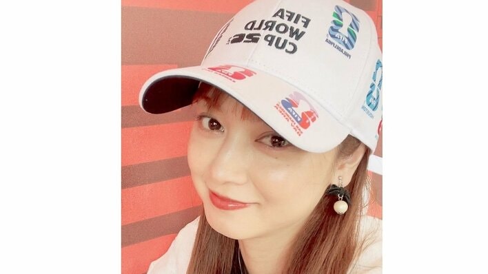 平愛梨 夫・長友佑都が描かれた“W杯応援”ネイルを披露「手にPAPAがいる！」愛あふれるワールドカップ仕様のデザインに「大好きなのが伝わってくる」