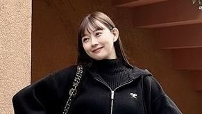 渡辺美優紀 網タイツ×超ミニスカ×ミニ丈ニットでお腹ちら見えの最新