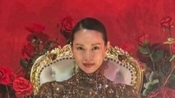 戸田恵梨香 ゴールドのきらびやかなドレス姿披露！無数のバラ＆ゴージャスなイスなど華やかな空間でのクールなオフショット公開