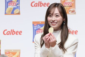 福原遥にズボラな一面！？2024年は「忘れ物を減らしたい」