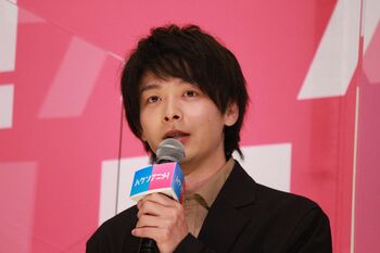 中村倫也の風呂上がりの“ズルボディ”に柄本佑「説得力があります！」