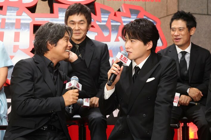 【画像】『踊る大捜査線』が帰ってきた！織田裕二、ユースケ・サンタマリア、真矢ミキ、水野美紀らの写真を見る
