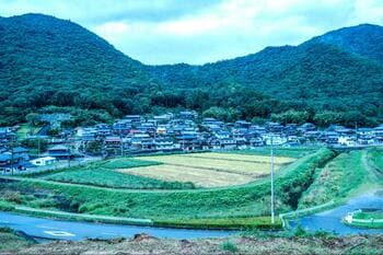 “丹波焼”という風景に出会う｜「丹波伝統工芸公園・立杭 陶の郷」公式音声ガイドをリリース