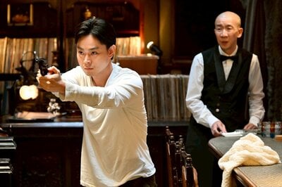 リカ（二階堂ふみ）が売られる！？彼女を守るため久部（菅田将暉）はおもちゃの拳銃でトロ（生田斗真）と対峙＜『もしがく』第8話完全版＞