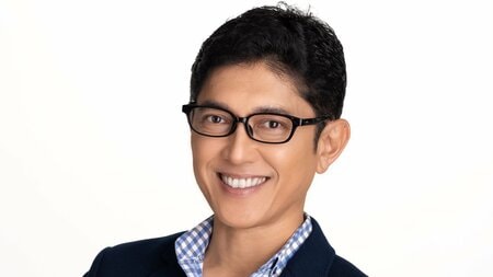 薬丸裕英 ハワイで妻手作りのお雑煮やお正月料理の残り物ランチを披露！ ハット姿でゴルフや家族と初詣などプライベートショットにも注目