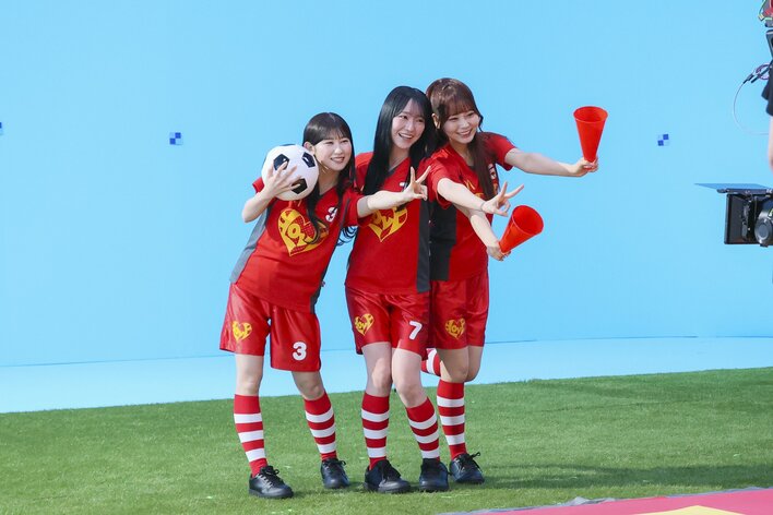 匿名配送 =LOVE 野口衣織 マクドナルド限定 オリジナル サッカー