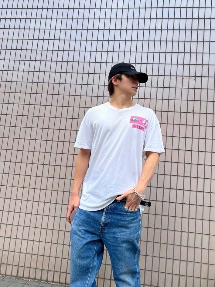 Number_i岸優太 “胸筋育ち過ぎ”なTシャツショット公開！鍛え抜かれた