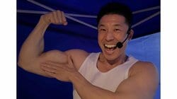 「どういう状況！？」なかやまきんに君のウェディング姿が話題！筋肉際立つポーズでブーケ持つ様子も「縁起良さそうなので待ち受けに」