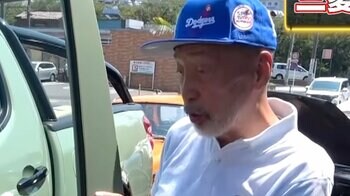 まるで新品の“20年モノ”車を披露！テリー伊藤 驚き価格の心から欲しい2006年式『三菱トライトン』を紹介！前オーナーの塗装に「センスいい！」と大絶賛