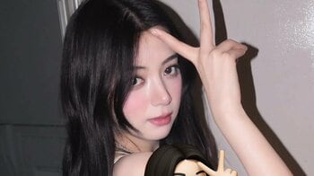 「どタイプ過ぎて最高」池田エライザ お腹チラ見せショットに反響！引き締まったウエストラインに「めっちゃキマってる」