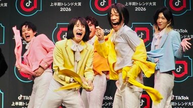 モナキ おヨネのDNAがじんに伝染！？公衆の面前での大胆行為にサカイJr