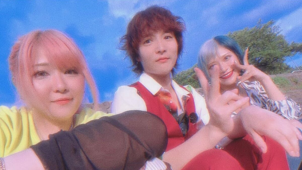 ぱーてぃーちゃん・金子きょんちぃ “あるもの”との5年ぶり再会ショット