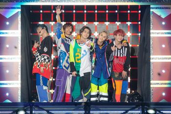 超特急が2020年へ発進！8号車へ“お年玉”代わりのパフォーマンス披露