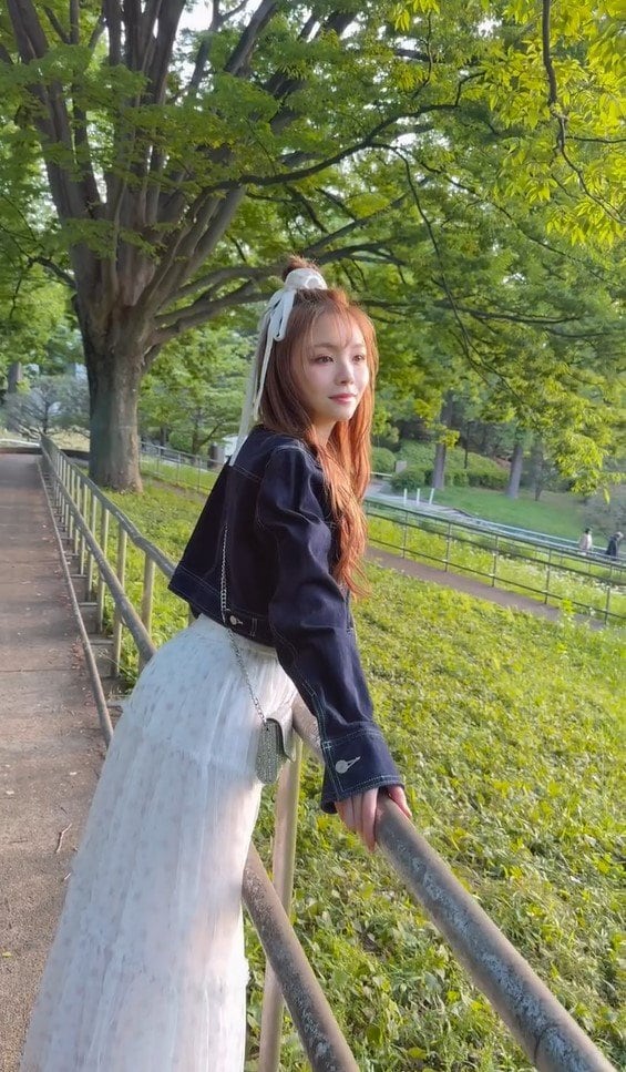 【画像13枚】「この家族尊い」ばんばんざい・ぎしの妻・桜井美悠が初家族ピクニックで作ったお弁当や3人でのんびりしている様子を見る