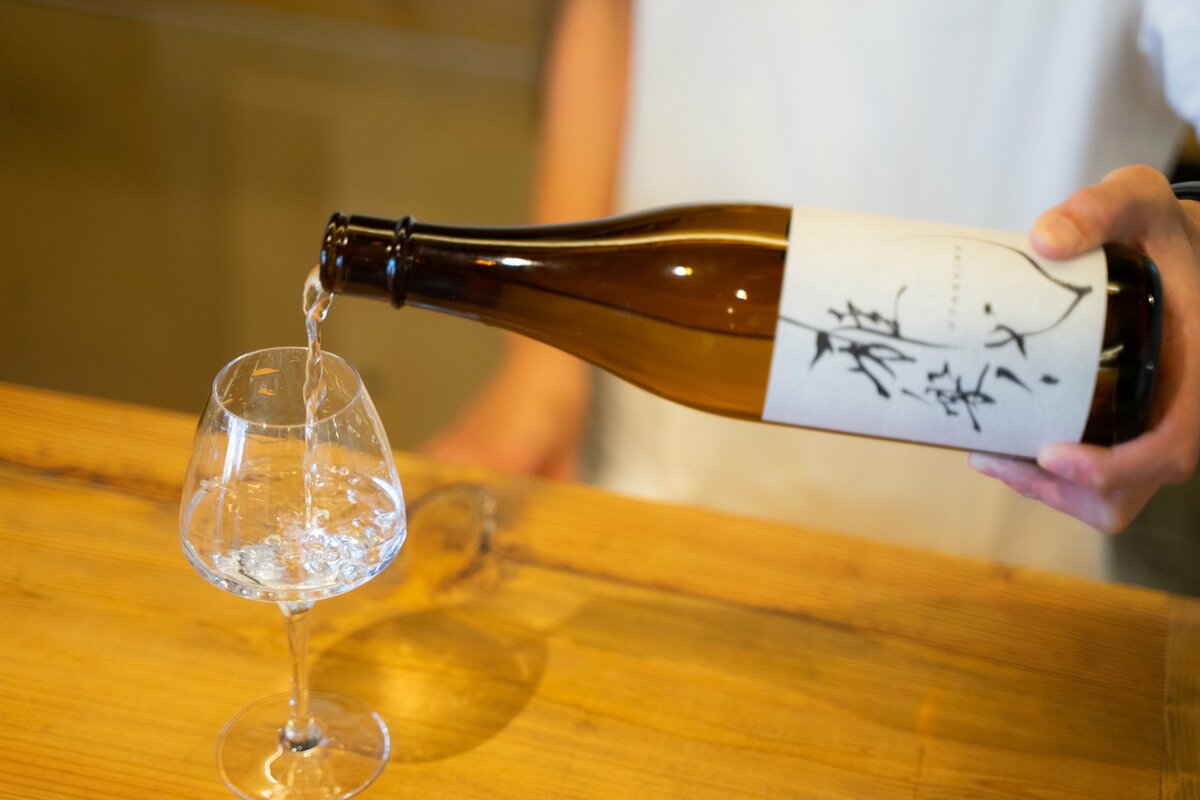 佐渡の旅の締めくくりに“汲みたての一杯”を！両津港「SADO SAKE PORT