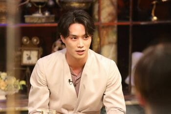 「全裸の写真が7枚入っていた」サウナで盗撮された鈴木伸之の“俺はデカい”話