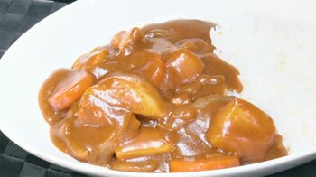 【検証】家カレーがピンチ！ ジャガイモ・タマネギ・ニンジンの価格高騰で1人分100円高くなる？ 西日本の大雨の影響も…