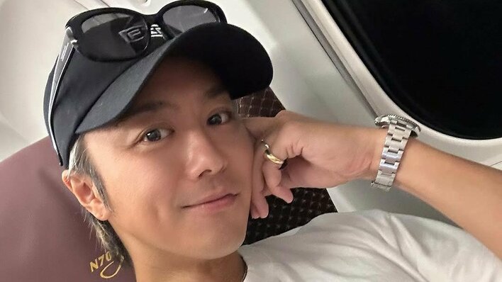 「爆笑！」EXILE TAKAHIRO クールなチルタイム投稿で驚きの表情を披露！？コミカルなショットに「芸人レベルでおもろい」<br />