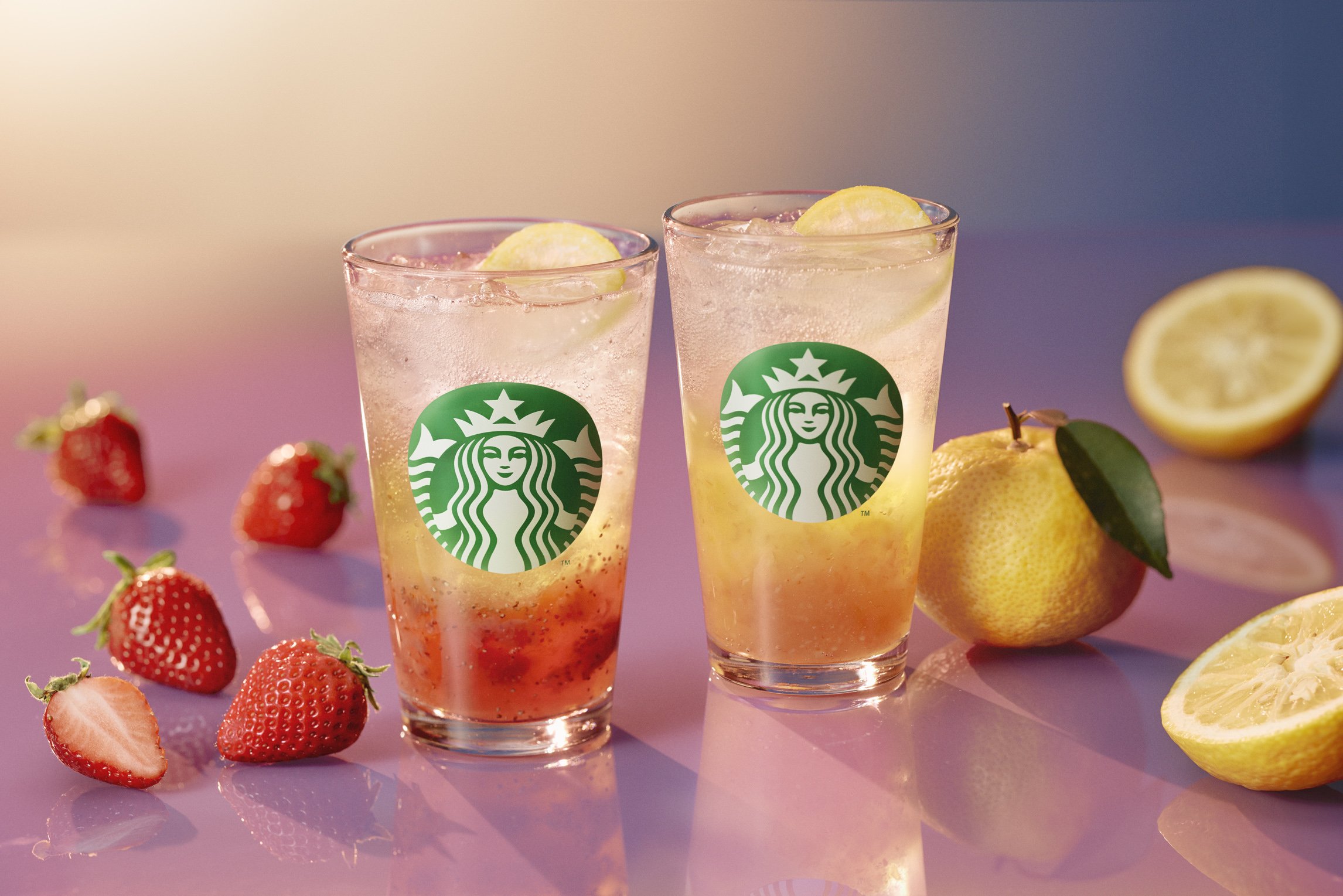 スタバ新作】暑い時期にピッタリ！爽快な“香るソーダ”が新登場 長濱