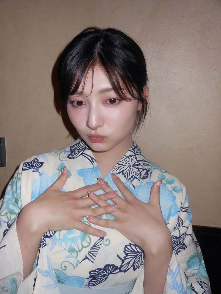 【画像14枚】「惚れてまうやろー！」吉川愛の爽やか浴衣姿＆満面の笑みショットを見る