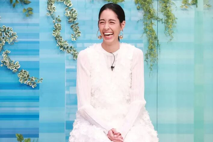Sexy Zoneのセンター・佐藤勝利が世の中の“センター”を調査「センター