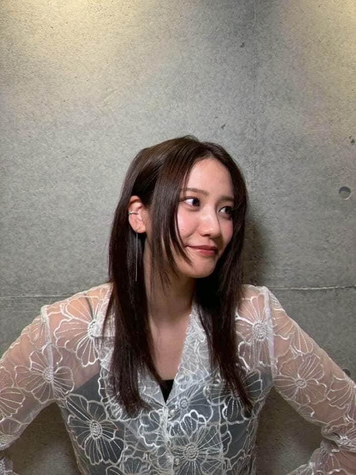 約10年ぶりロングヘアからばっさりショートで「惚れます」と絶賛！山崎