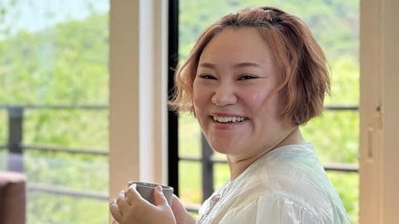 バービー 家族と一棟貸しホテルを満喫！地元・北海道に弾丸帰省 自然に癒やされ「リラックス姿が微笑ましい」とファンほっこり