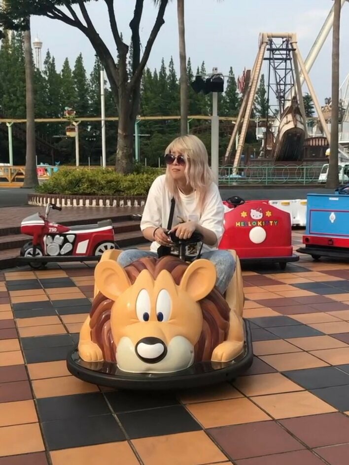 ぱーてぃーちゃん・金子きょんちぃ “あるもの”との5年ぶり再会ショット