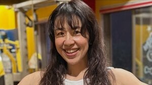 浜口京子 背中まで鍛え抜かれた肉体美を披露！笑顔でダンベル持ち上げる筋トレ姿に「かっこよすぎます」「ギャップが大好き」