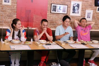 人気メニューランキングをめぐり、堀田茜と山内健司がバッチバチ！