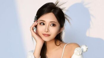 妊娠発表のギャルモデルれいたぴ（山田麗華）夫とのマタニティフォトを公開　「予定日まで10日切った」と明かす