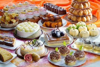 松江エクセルホテル東急で秋の味覚を堪能するスイーツフェア開催。「絞りたてモンブラン」や季節のスイーツが楽しめる特別な4日間。