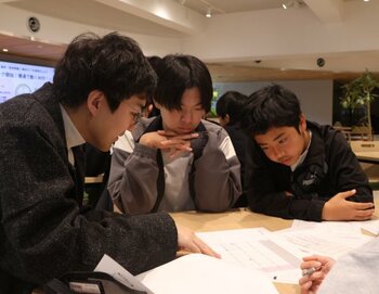 10代から起業家マインドを育てる「しごと学舎 こども起業塾」が、第15回「キャリア教育アワード」で優秀賞を受賞