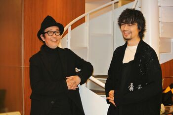リリー・フランキー＆斎藤工 インタビュー 異色の新ドラマ「カニカマみたいに全部が“風味”」