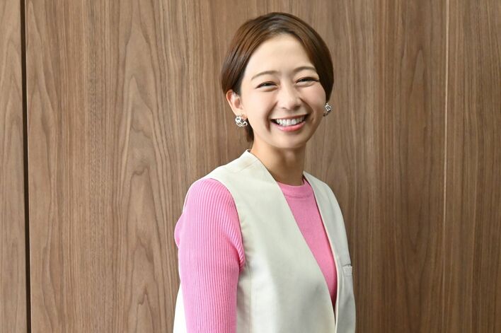 小室瑛莉子　ミニプレート　フジテレビアナウンサー Amazon.co.jp: 小室瑛莉子 ミニプレート フジテレビアナウンサー