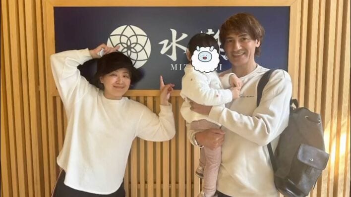 やばい、蹴り出した」丸山桂里奈 2歳娘が教えていないのに驚きの