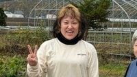 バービー 実家で“そっくり”母＆2歳娘との親子3世代ショット公開！「草間彌生産んだ？」我が子がかぼちゃで“アート制作”する姿も「芸術的」