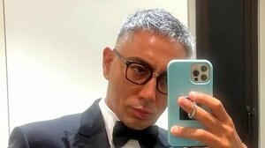 市川團十郎 キリンと息子との“貴重なご飯タイム”を披露！長男・新之助は興味津々で一緒に食事楽しむショットに「ホッコリいたしました」