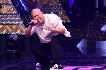 【速報】『Indeed R-1 グランプリ』2026年度の王者はピン芸人・今井らいぱち！「できたできた！優勝できたー！」喜びの声をあげる