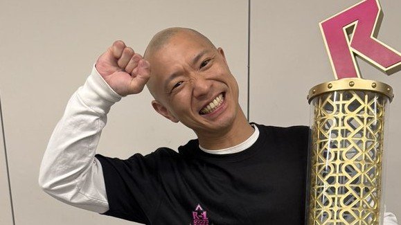 「気づかなかった！」R-1優勝芸人が『GTO』に出演！役衣装姿を披露した今井らいぱち 主演務めた反町隆史との共演に「鬼塚先生に滝汗ぇー」と明かす