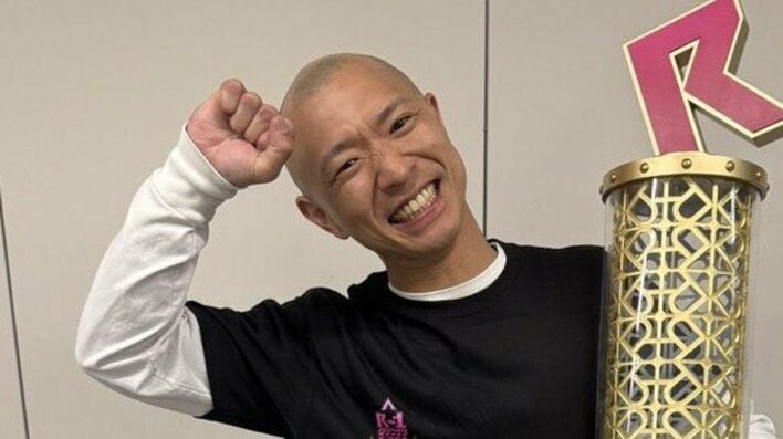 【画像3枚】「気づかなかった」ドラマ『GTO』で反町隆史と共演したR-1優勝芸人・今井らいぱちの役衣装姿を見る