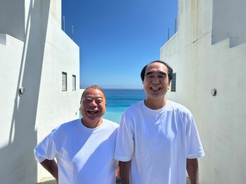 出川哲朗×江頭2:50が28年ぶりにタッグ！“デガシラ”コンビが新島へ2人旅！！若者の恋、島の抱える問題に全力で向き合う
